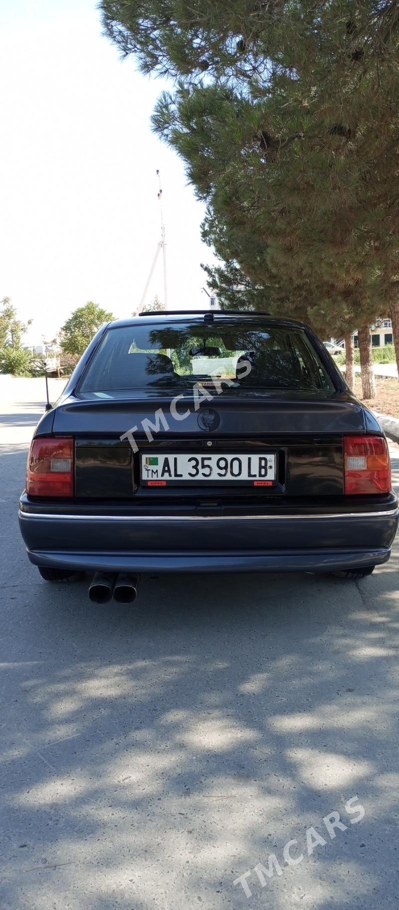 Opel Vectra 1992 - 52 000 TMT - Туркменабат - img 6