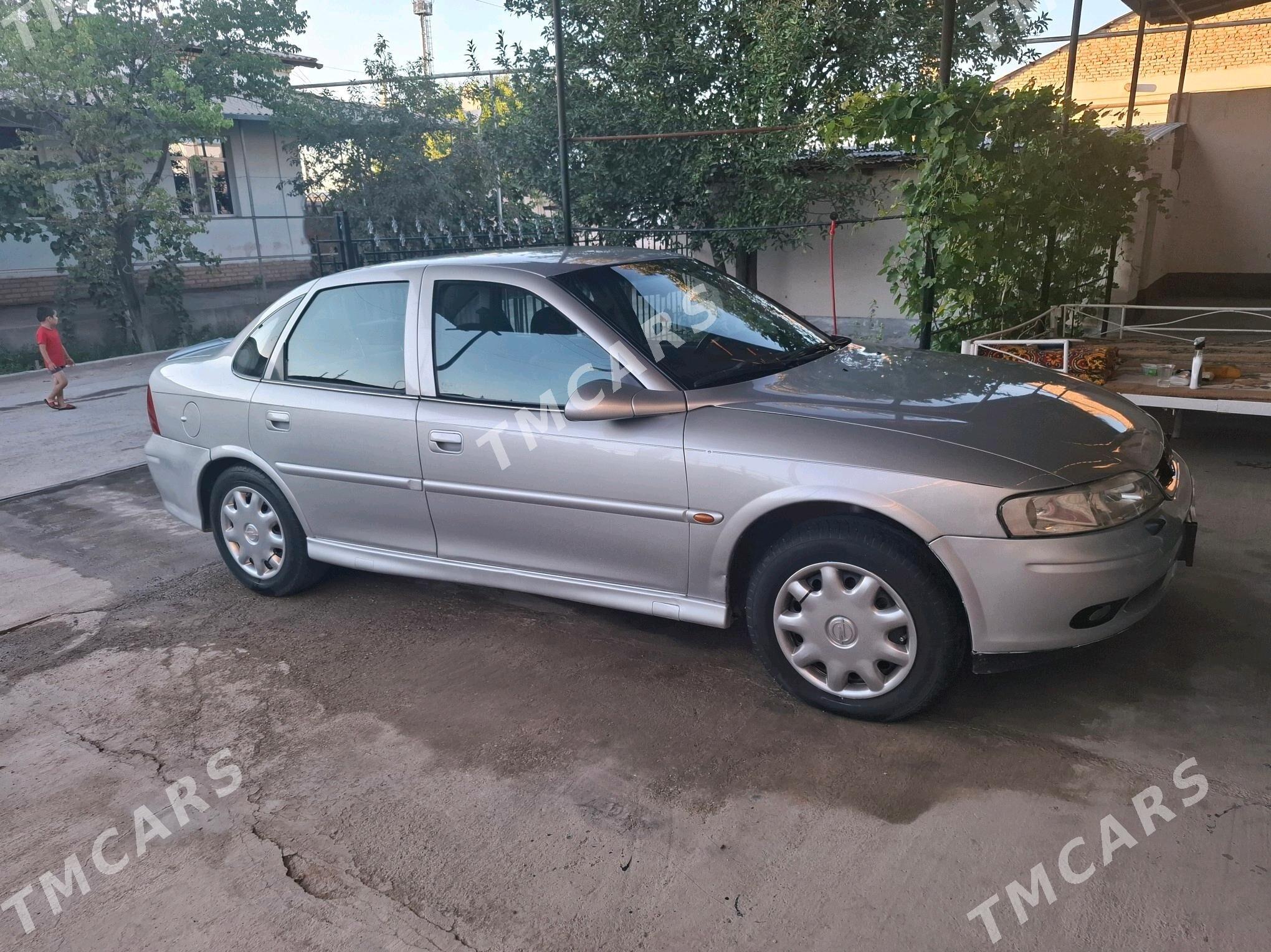 Opel Vectra 2000 - 70 000 TMT - Дашогуз - img 4