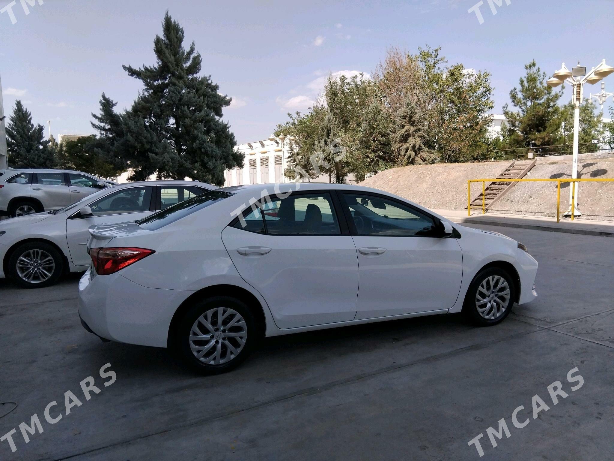 Toyota Corolla 2018 - 205 000 TMT - Ашхабад - img 4