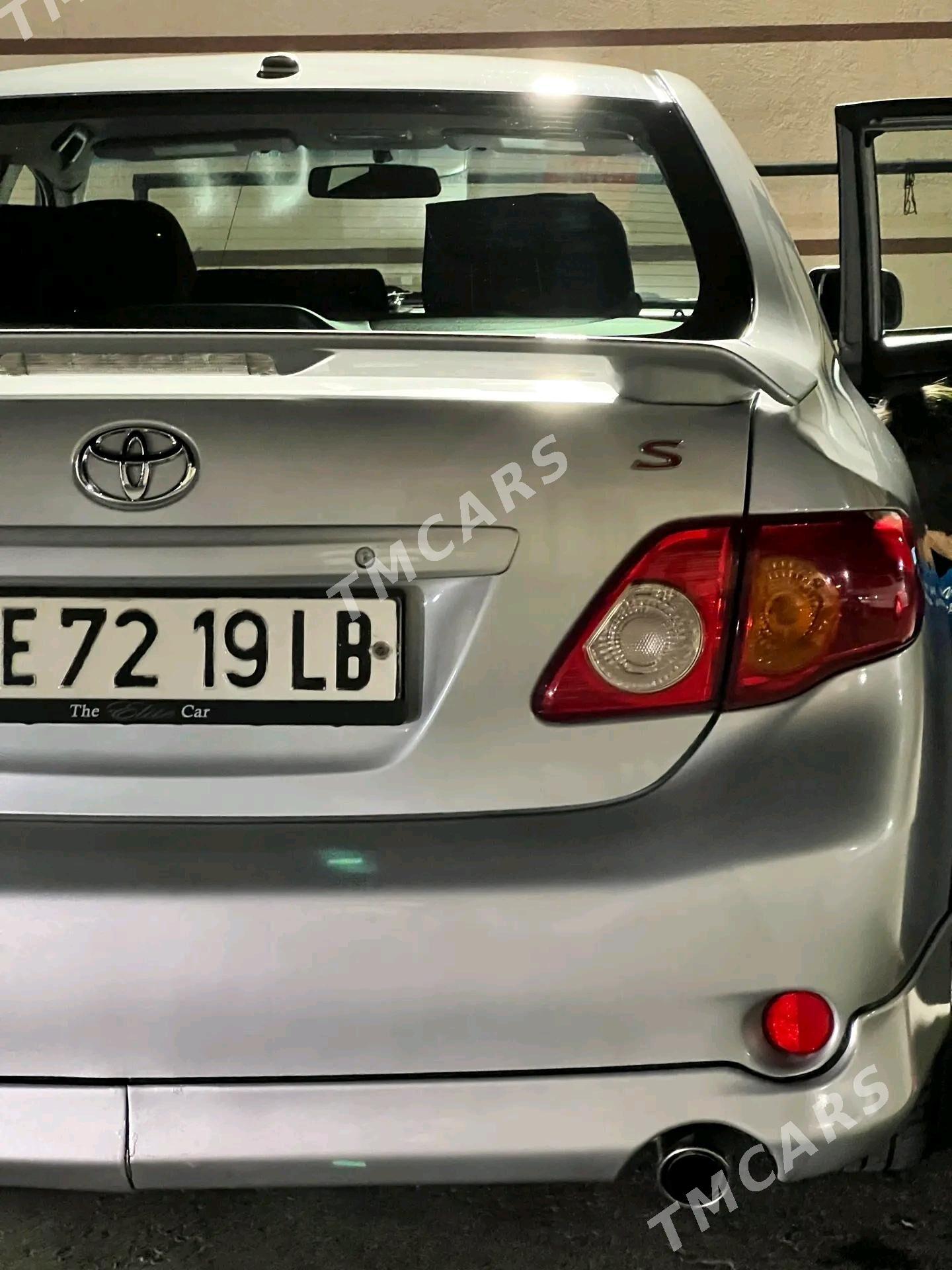 Toyota Corolla 2010 - 140 000 TMT - Türkmenabat - img 2