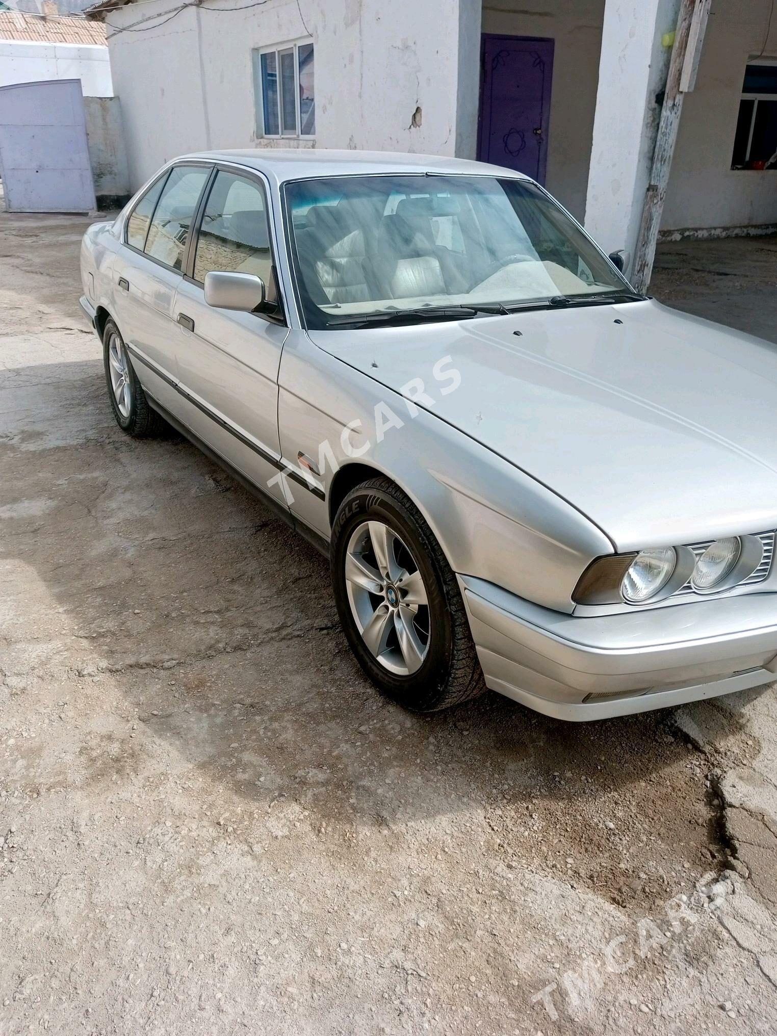 BMW 525 1993 - 52 000 TMT - Balkanabat - img 3