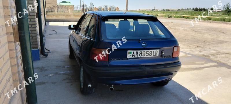 Opel Astra 1994 - 50 000 TMT - Дянев - img 2