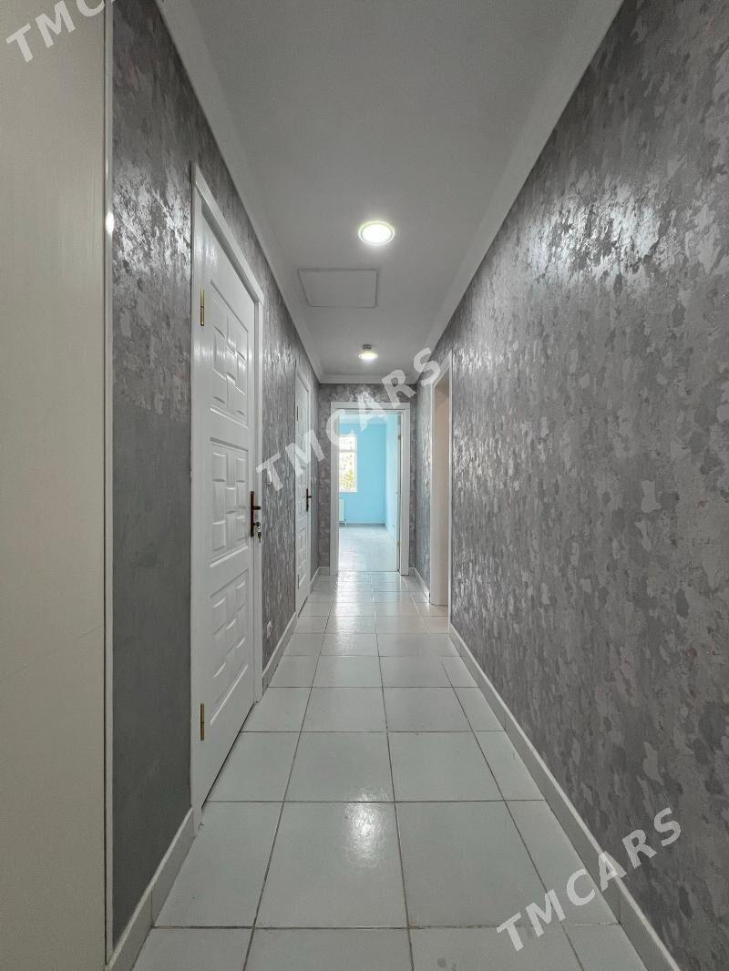 Мир 8/4 - Aşgabat - img 7