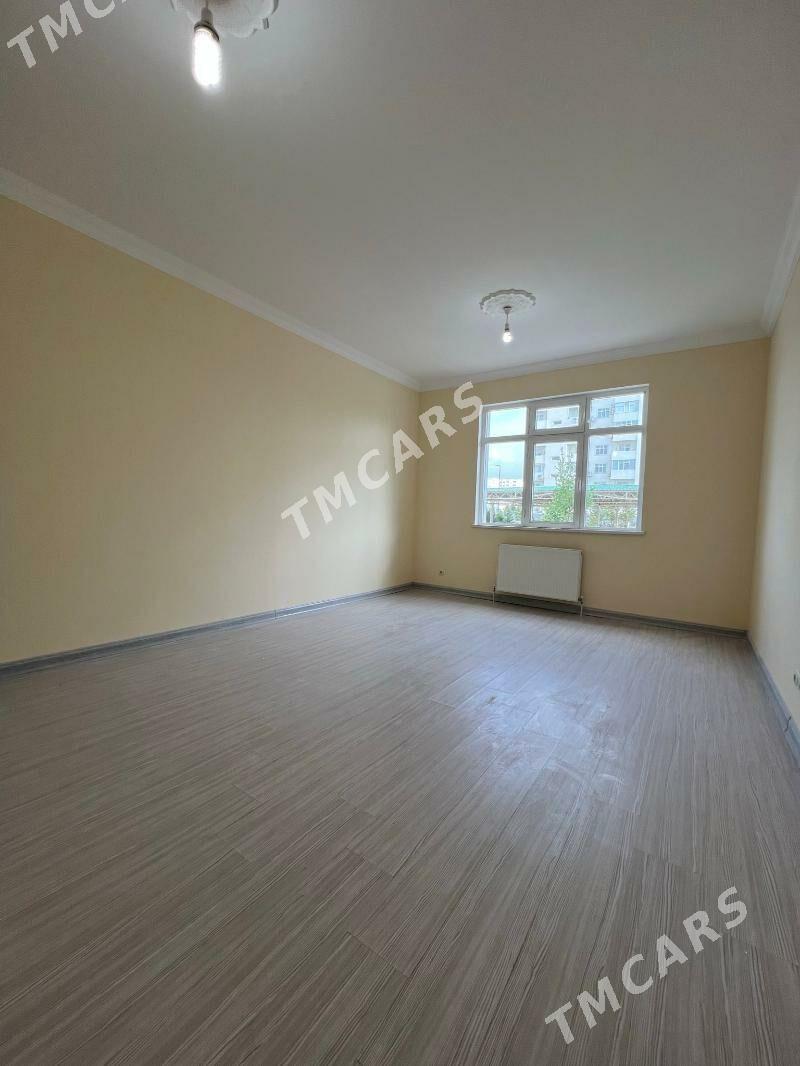 Мир 8/4 - Aşgabat - img 3