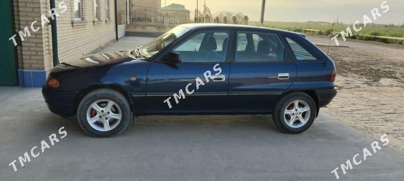 Opel Astra 1994 - 50 000 TMT - Дянев - img 6