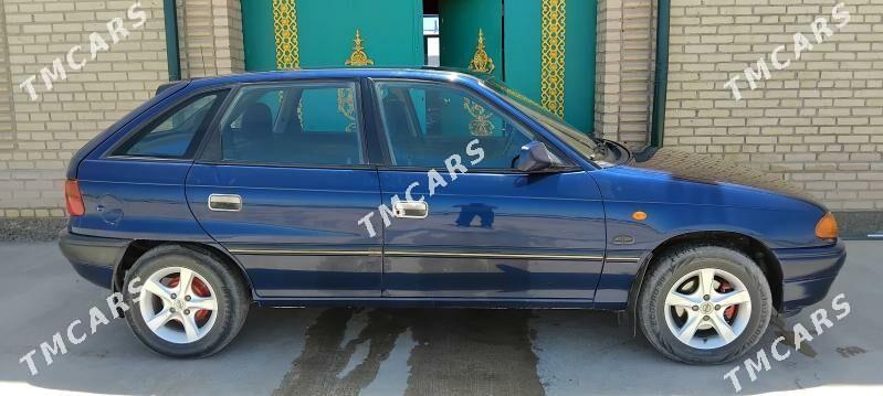 Opel Astra 1994 - 50 000 TMT - Дянев - img 5