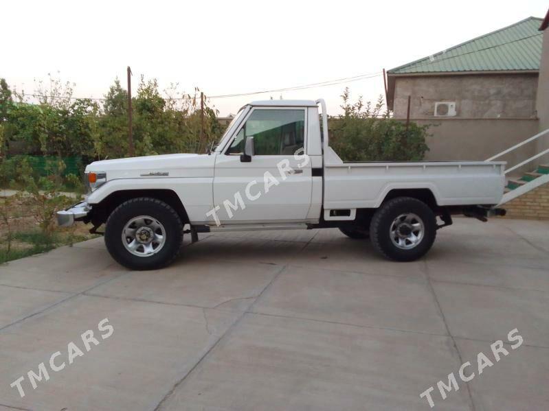 Toyota Land Cruiser 1997 - 180 000 TMT - Türkmenbaşy - img 4