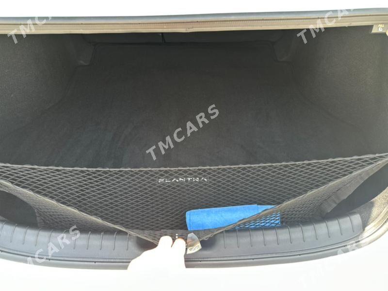 Hyundai Elantra 2022 - 275 000 TMT - Ашхабад - img 2