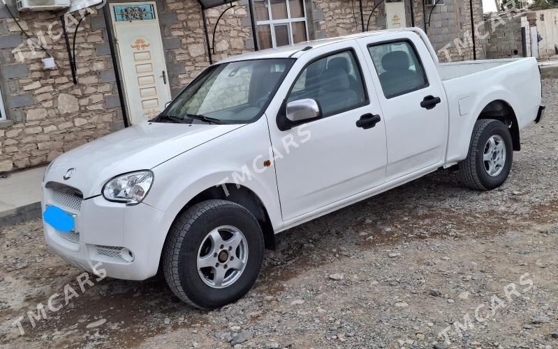 Toyota Hilux 2011 - 130 000 TMT - Gyzylarbat - img 5