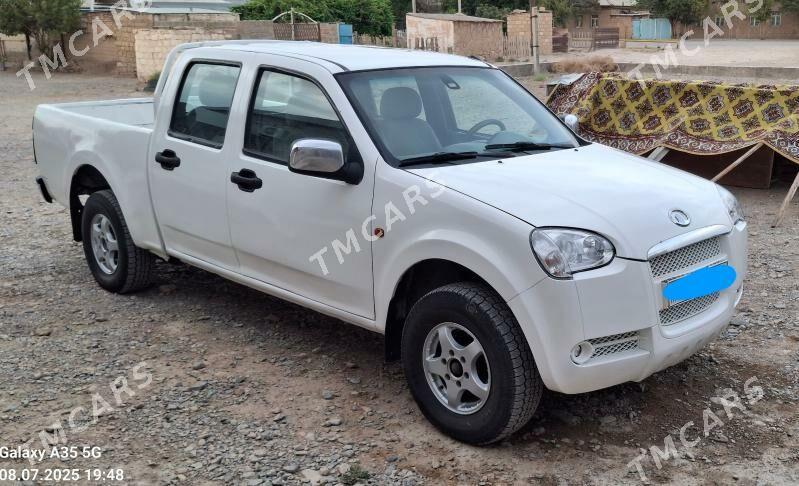Toyota Hilux 2011 - 130 000 TMT - Gyzylarbat - img 3