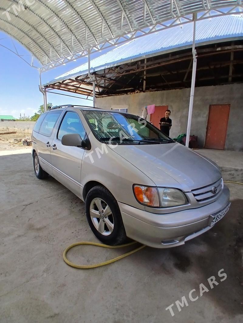 Toyota Sienna 2002 - 180 000 TMT - Бахарден - img 6