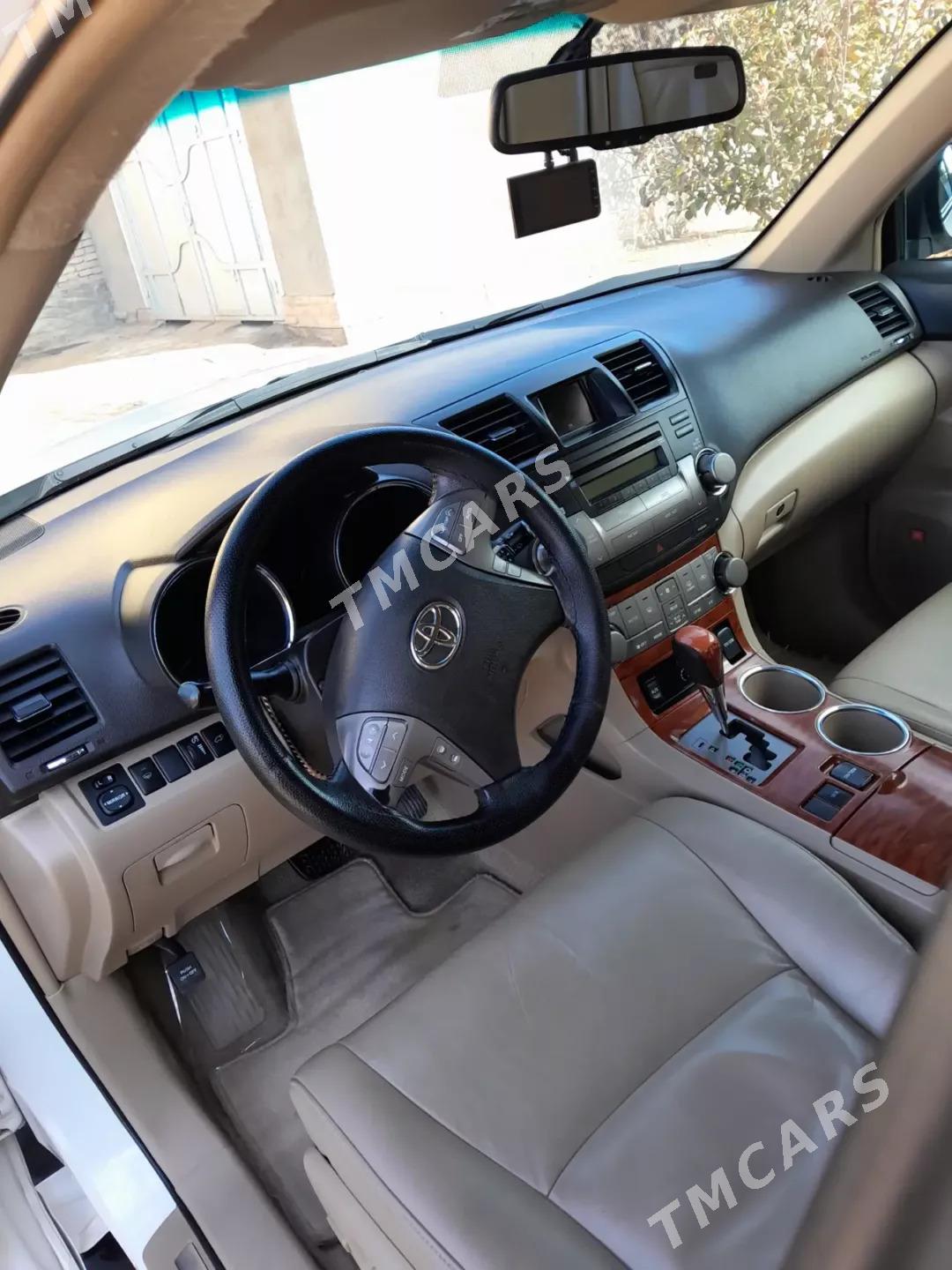 Toyota Highlander 2009 - 325 000 TMT - етр. Туркменбаши - img 7