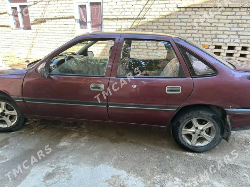 Opel Vectra 1990 - 17 000 TMT - Байрамали - img 2