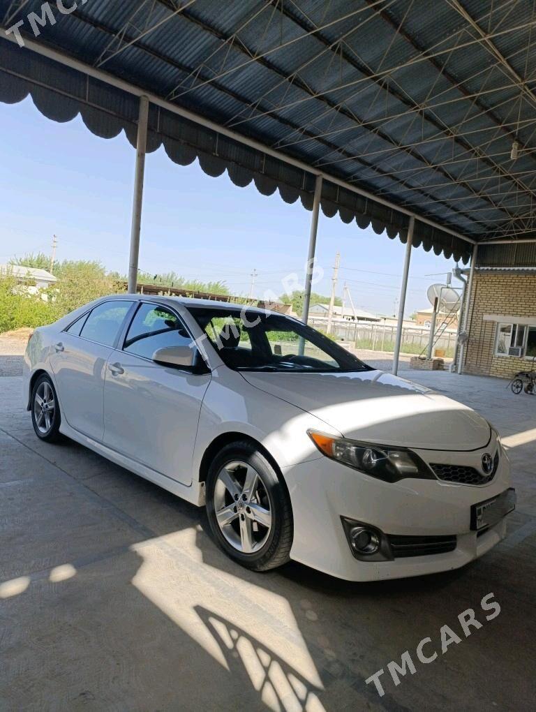 Toyota Camry 2012 - 200 000 TMT - Мургап - img 2