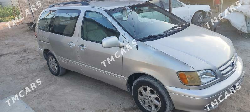 Toyota Sienna 2002 - 130 000 TMT - Murgap - img 2
