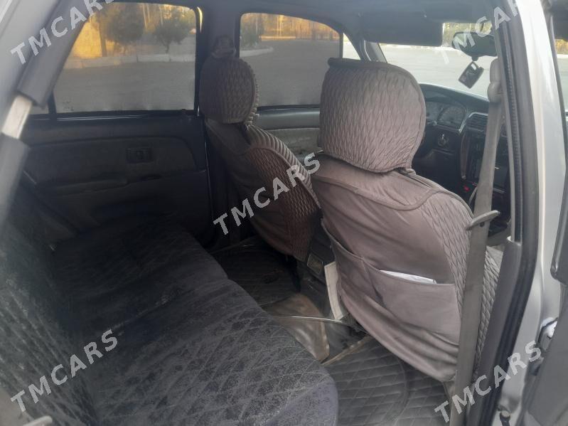 Toyota 4Runner 2002 - 120 000 TMT - Газаджак - img 4
