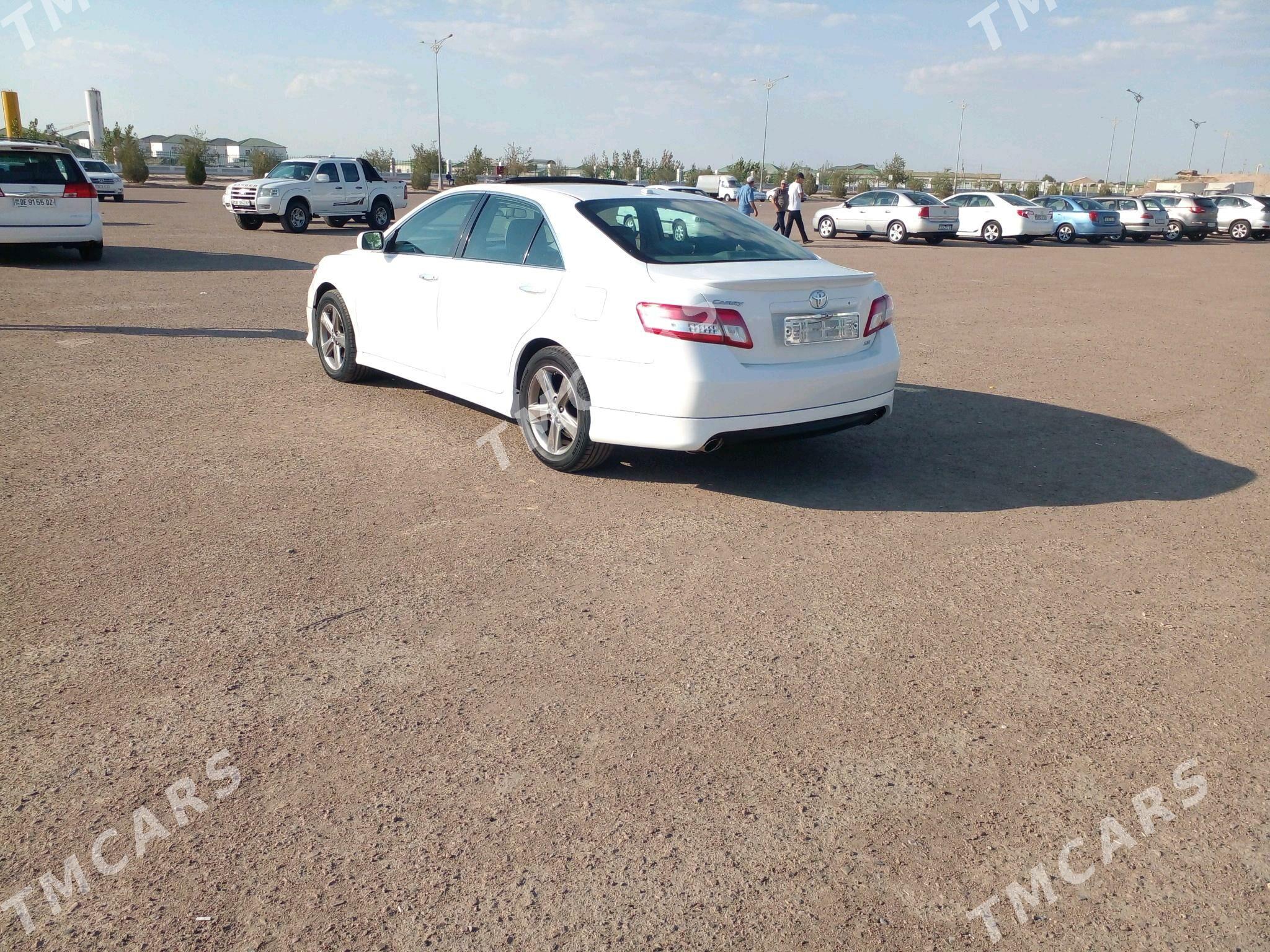 Toyota Camry 2010 - 220 000 TMT - Daşoguz - img 2