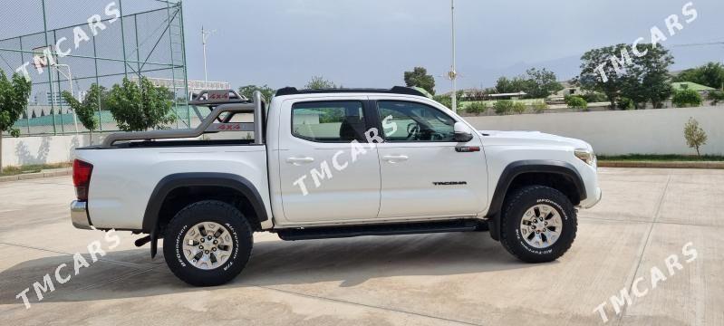 Toyota Tacoma 2018 - 390 000 TMT - 30 мкр - img 5
