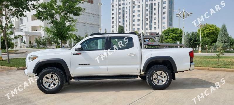 Toyota Tacoma 2018 - 390 000 TMT - 30 мкр - img 4