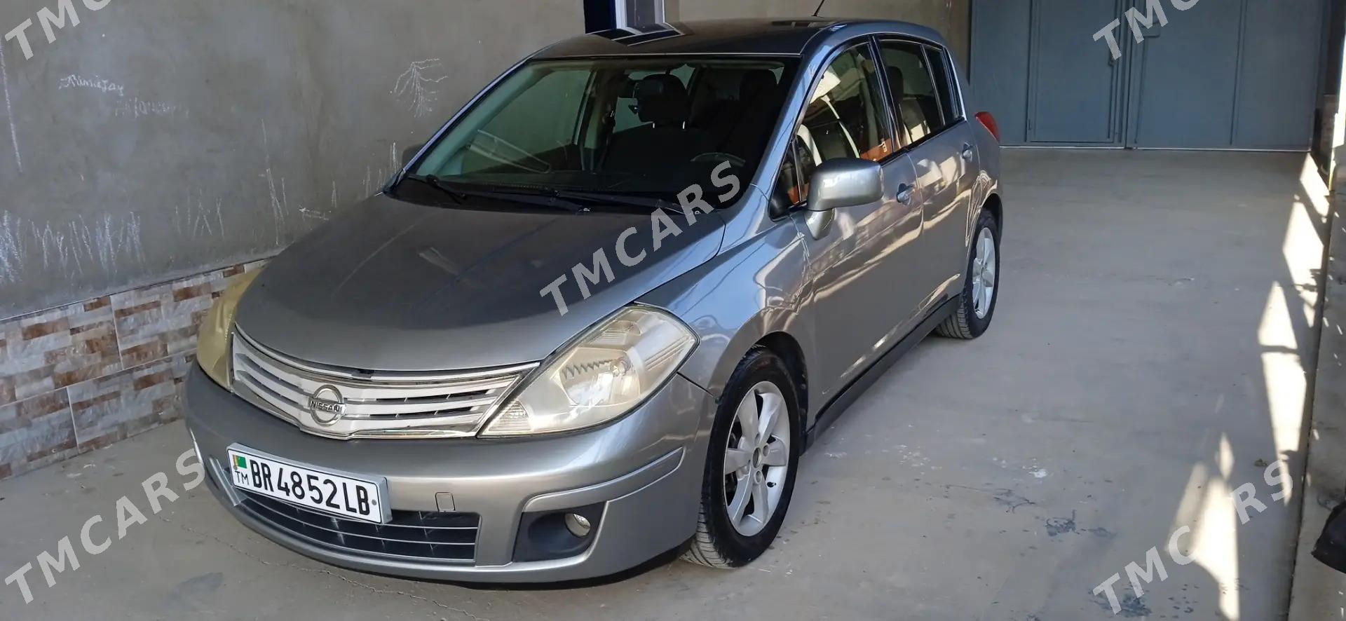 Nissan Versa 2010 - 96 000 TMT - Türkmenabat - img 2