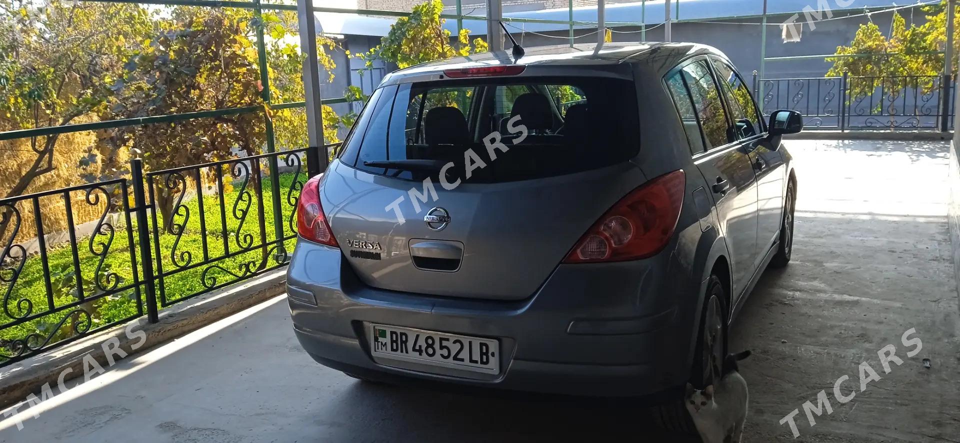 Nissan Versa 2010 - 96 000 TMT - Türkmenabat - img 5