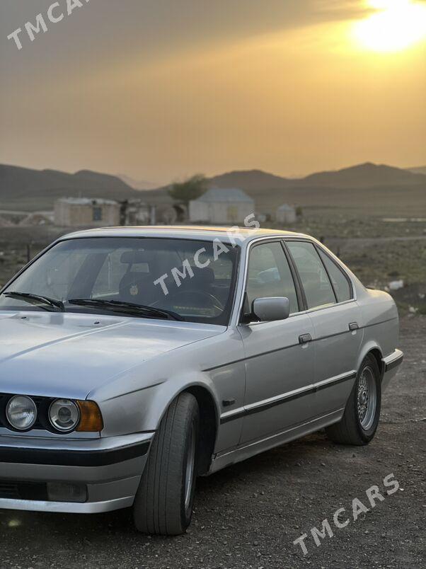 BMW 525 1991 - 45 000 TMT - Balkanabat - img 3
