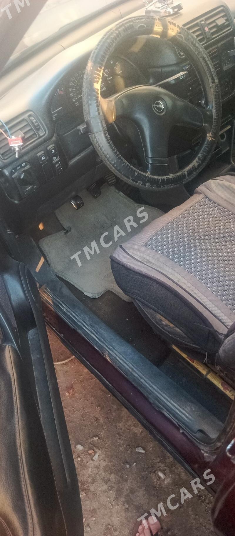 Opel Vectra 1993 - 25 000 TMT - Туркменабат - img 4