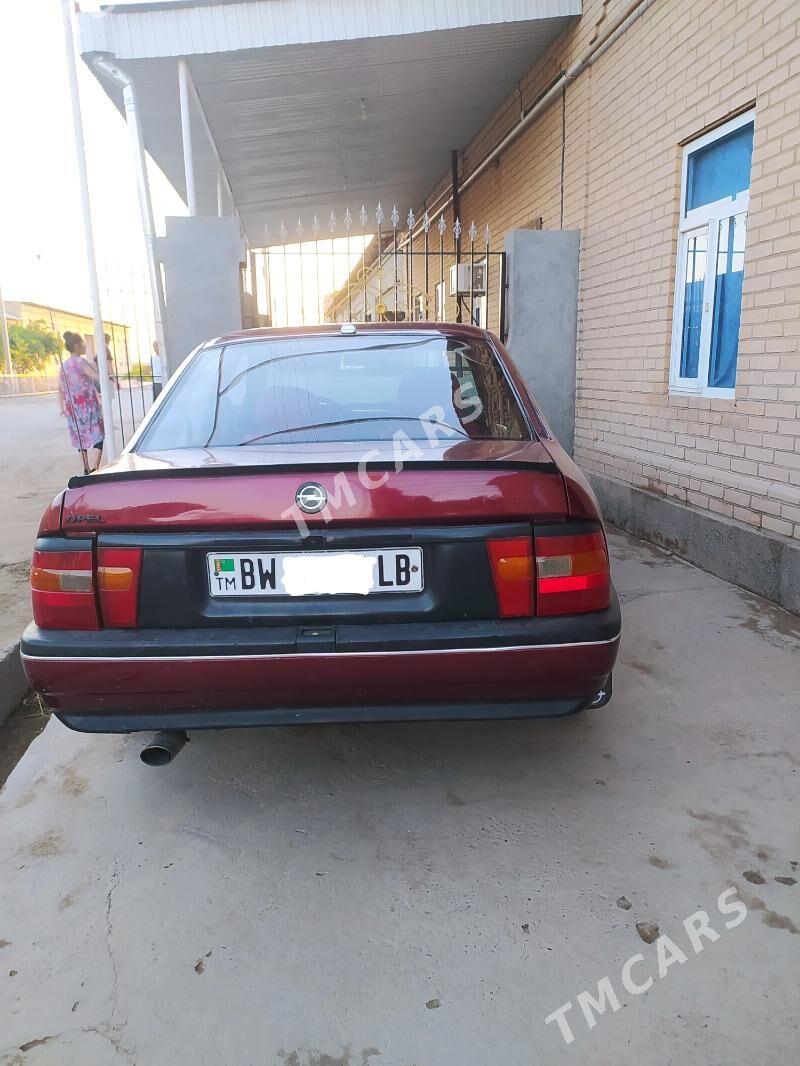 Opel Vectra 1993 - 36 000 TMT - Чарджоу - img 2