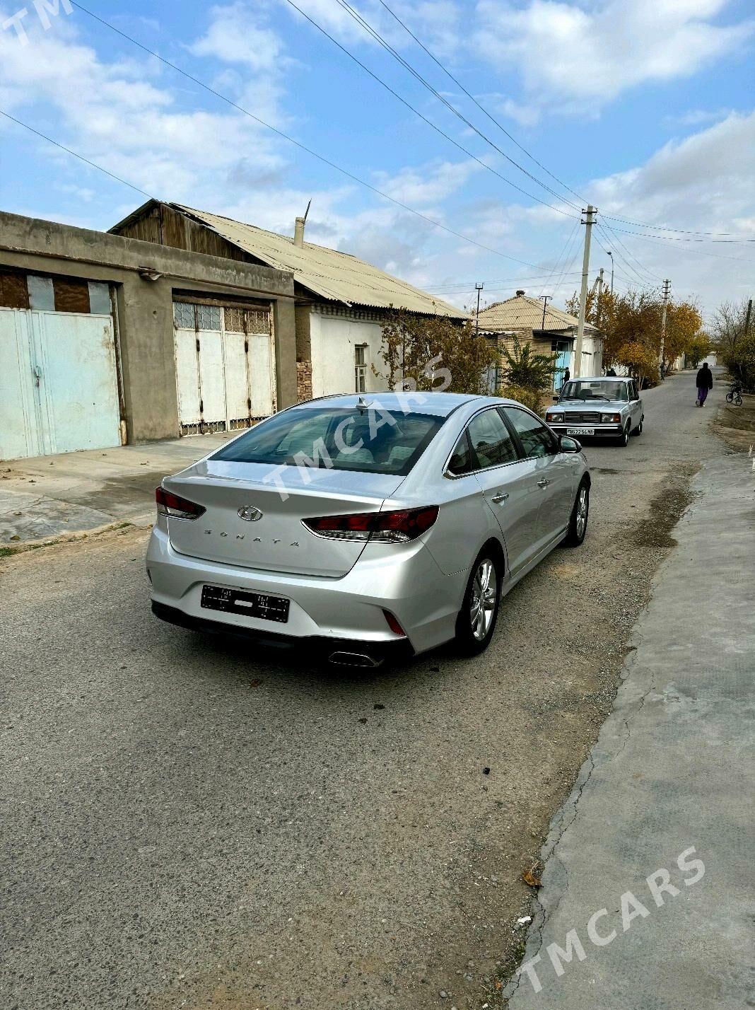 Hyundai Sonata 2019 - 170 000 TMT - Байрамали - img 4