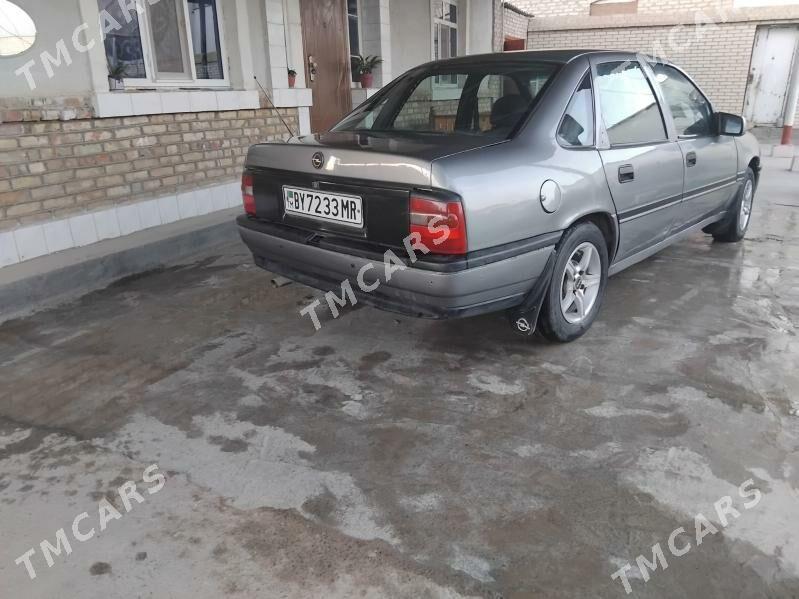 Opel Vectra 1992 - 34 000 TMT - Sakarçäge - img 4