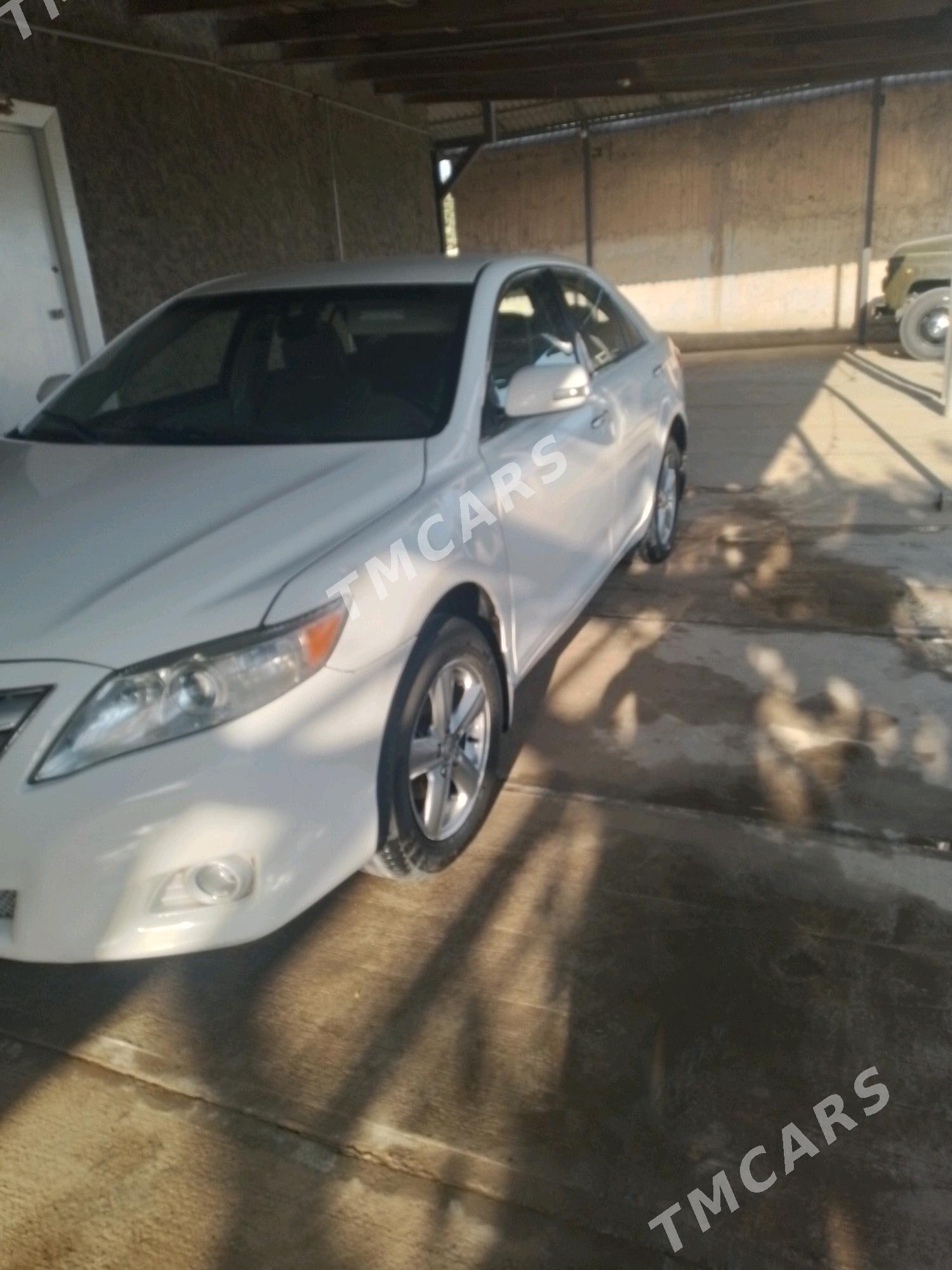 Toyota Camry 2010 - 140 000 TMT - Tejen - img 4