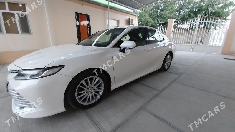 Toyota Camry 2018 - 243 000 TMT - Aşgabat - img 4