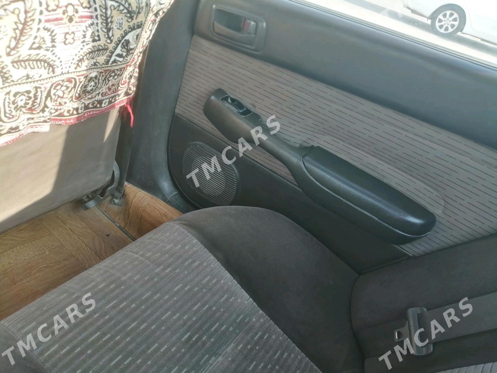 Toyota Carina 1996 - 60 000 TMT - Дашогуз - img 8