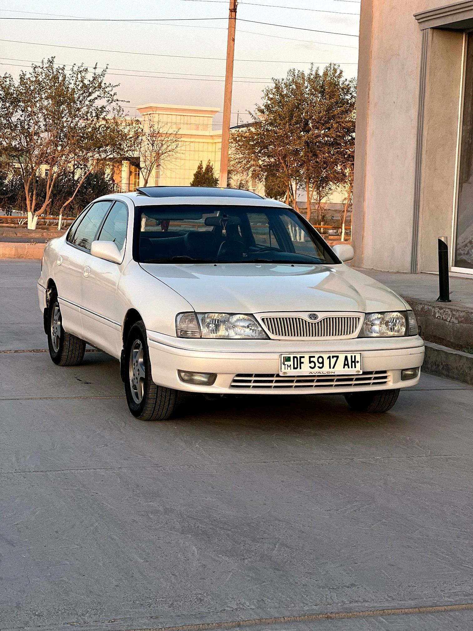Toyota Avalon 1999 - 109 000 TMT - Теджен - img 4