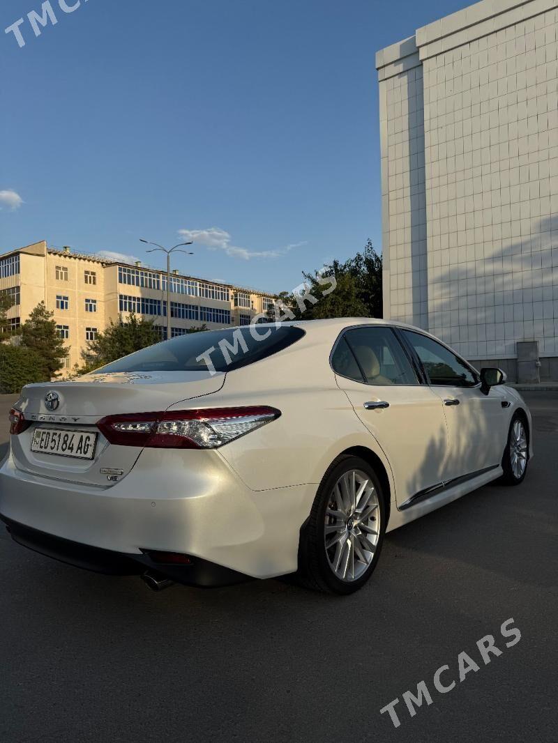 Toyota Camry 2018 - 430 000 TMT - Ашхабад - img 4