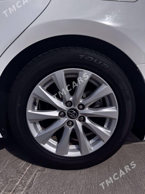Toyota Camry 2020 - 330 000 TMT - Aşgabat - img 3