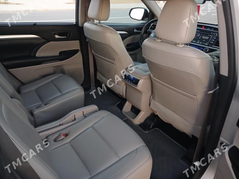 Toyota Highlander 2017 - 450 000 TMT - Туркменабат - img 6