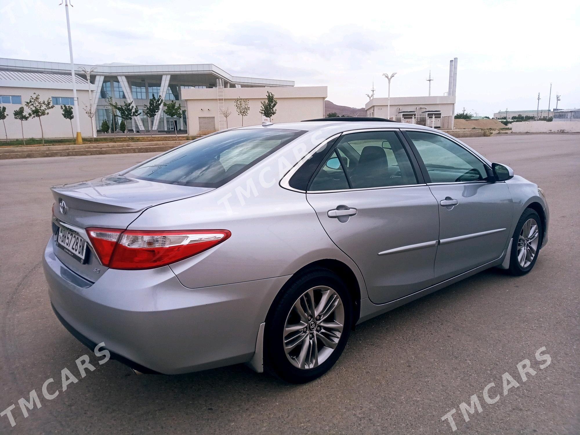 Toyota Camry 2017 - 263 000 TMT - Balkanabat - img 6