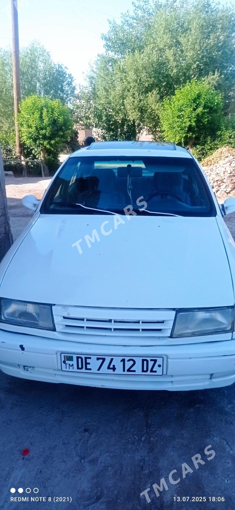 Opel Vectra 1992 - 14 000 TMT - Губадаг - img 2