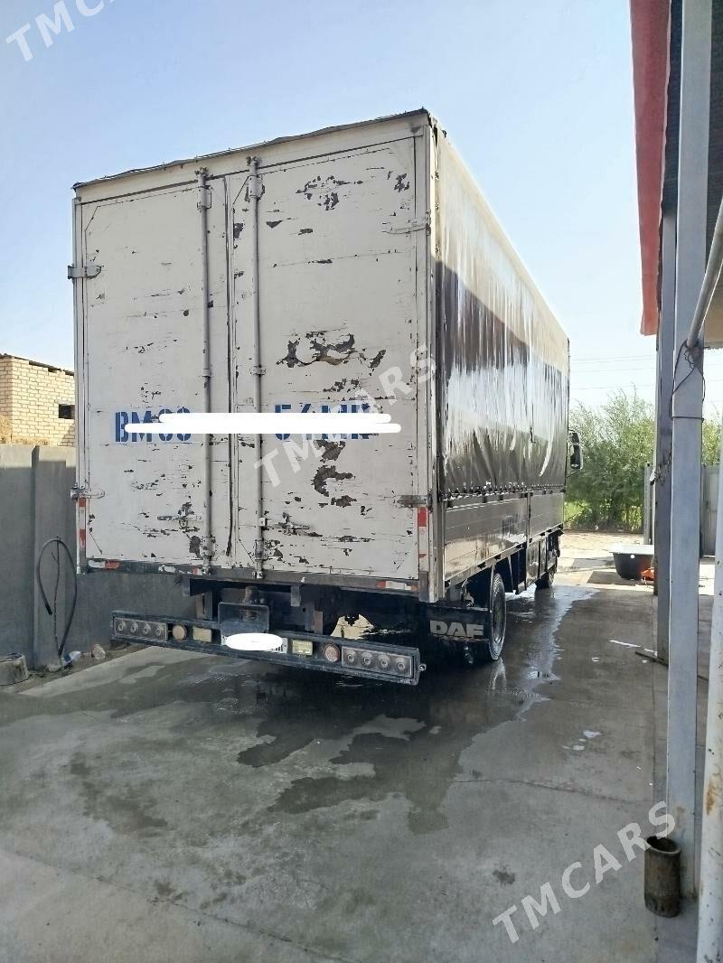 DAF LF 2001 - 280 000 TMT - Mary - img 3