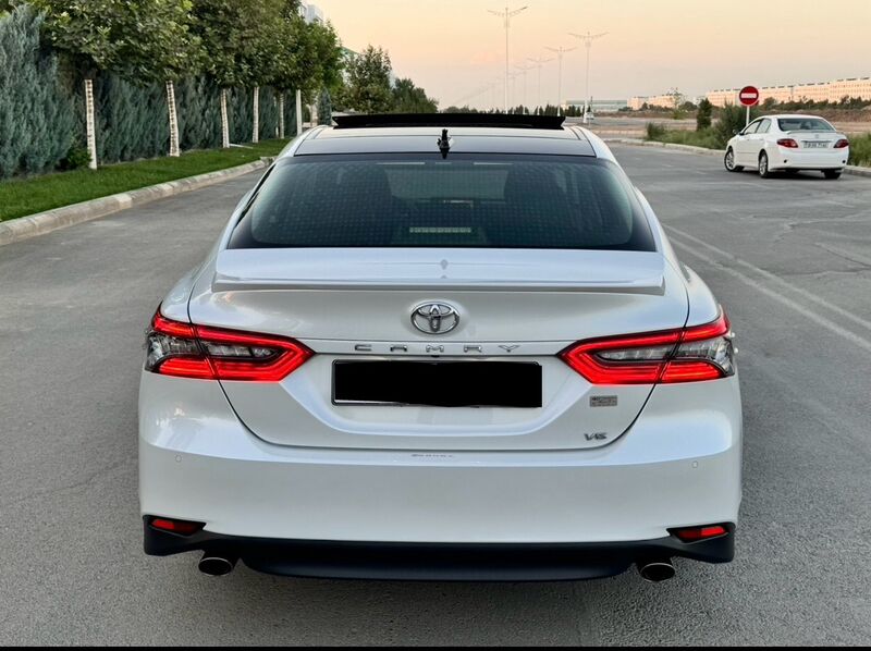 Toyota Camry 2023 - 600 000 TMT - Aşgabat - img 3