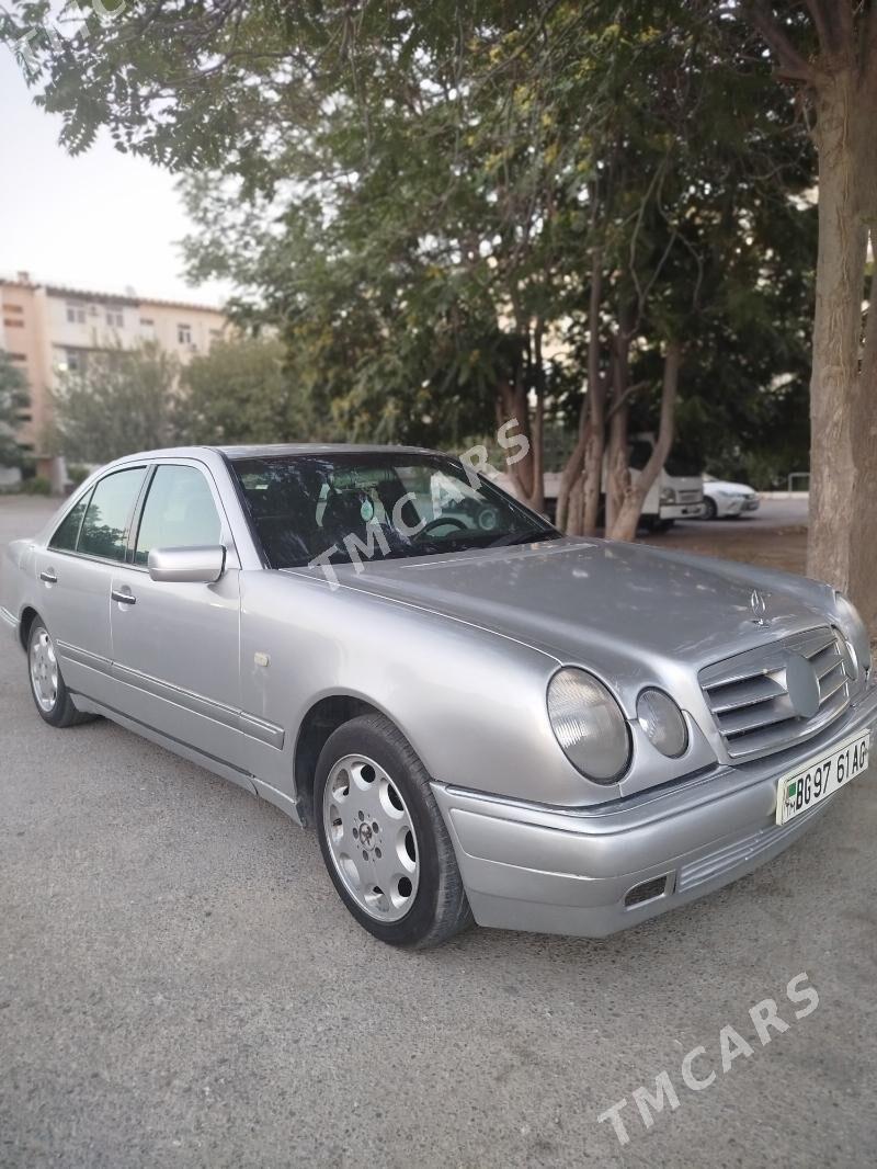 Mercedes-Benz 230E 1997 - 65 000 TMT - Ашхабад - img 8