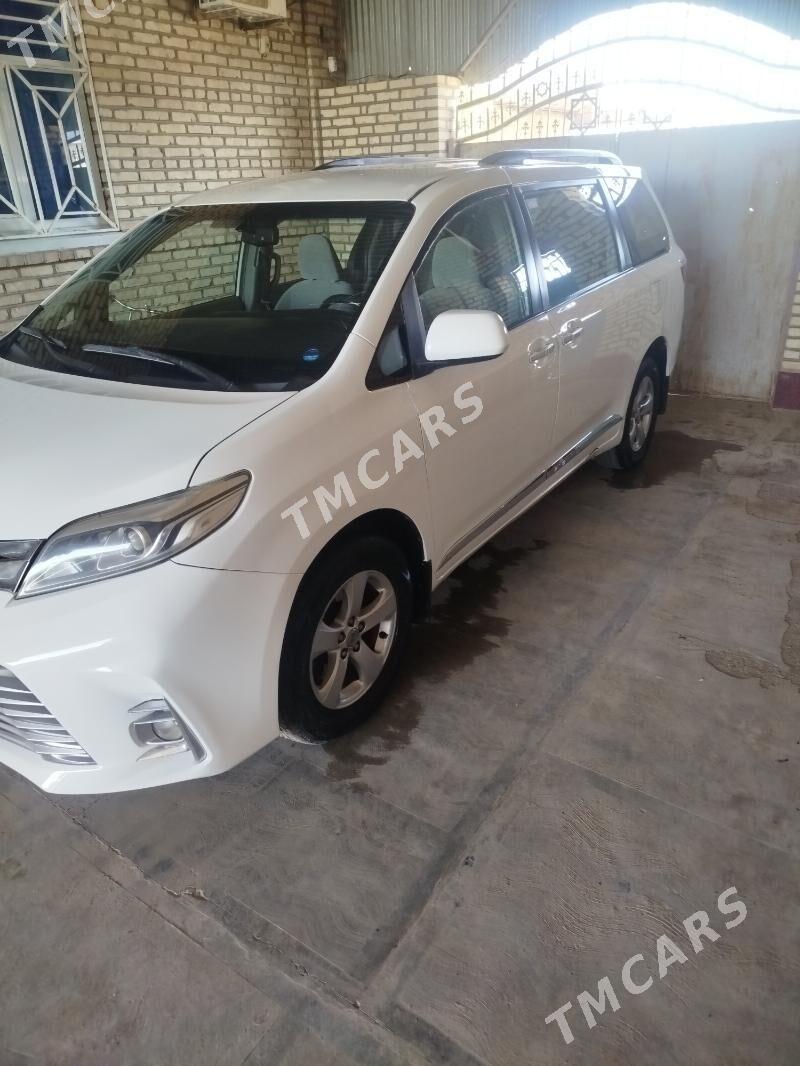 Toyota Sienna 2016 - 315 000 TMT - Mary - img 3