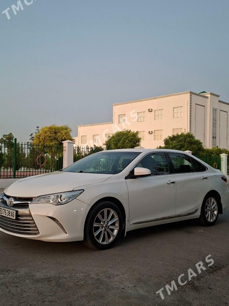 Toyota Camry 2017 - 220 000 TMT - Büzmeýin - img 9