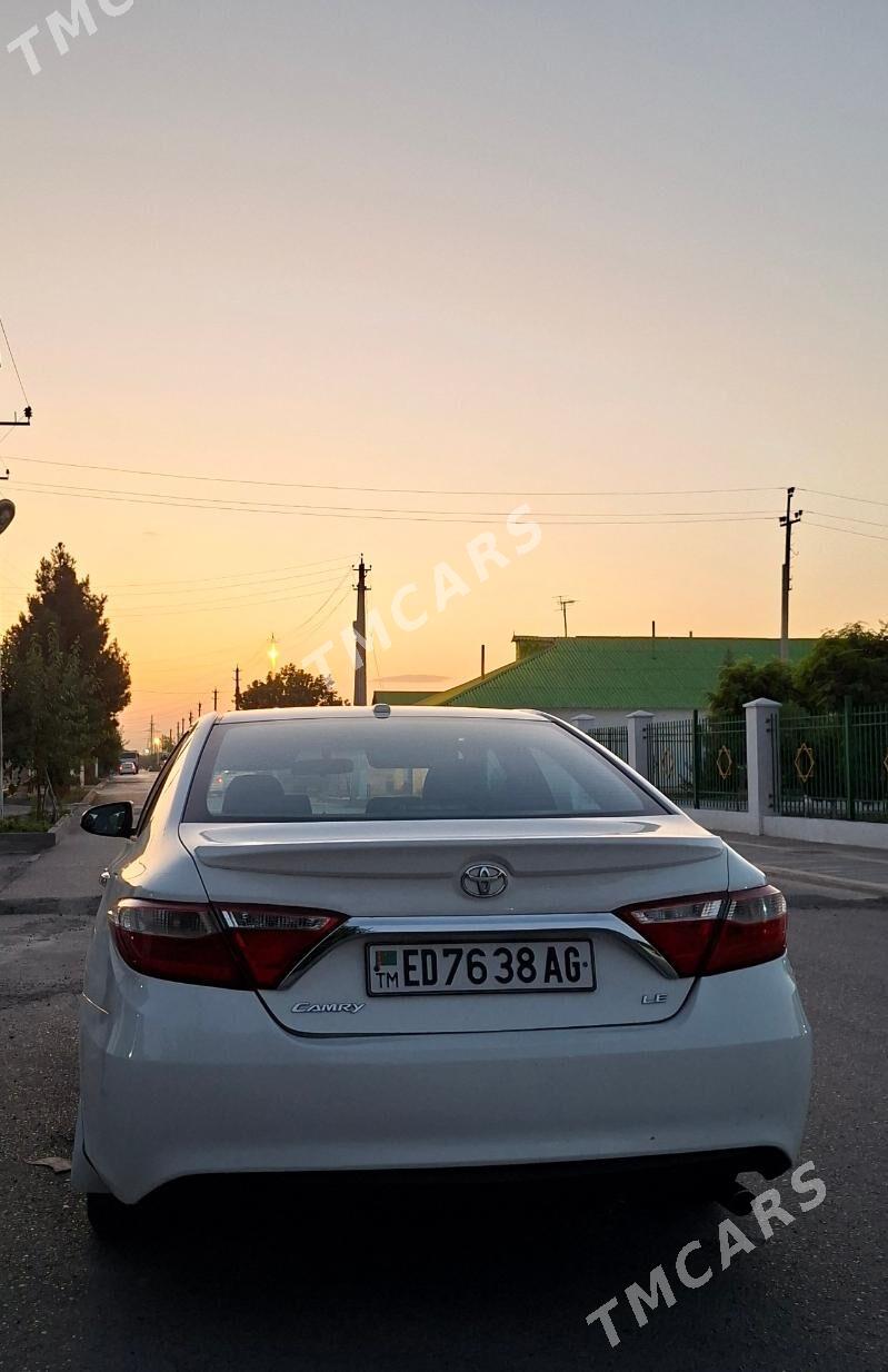 Toyota Camry 2017 - 220 000 TMT - Büzmeýin - img 3