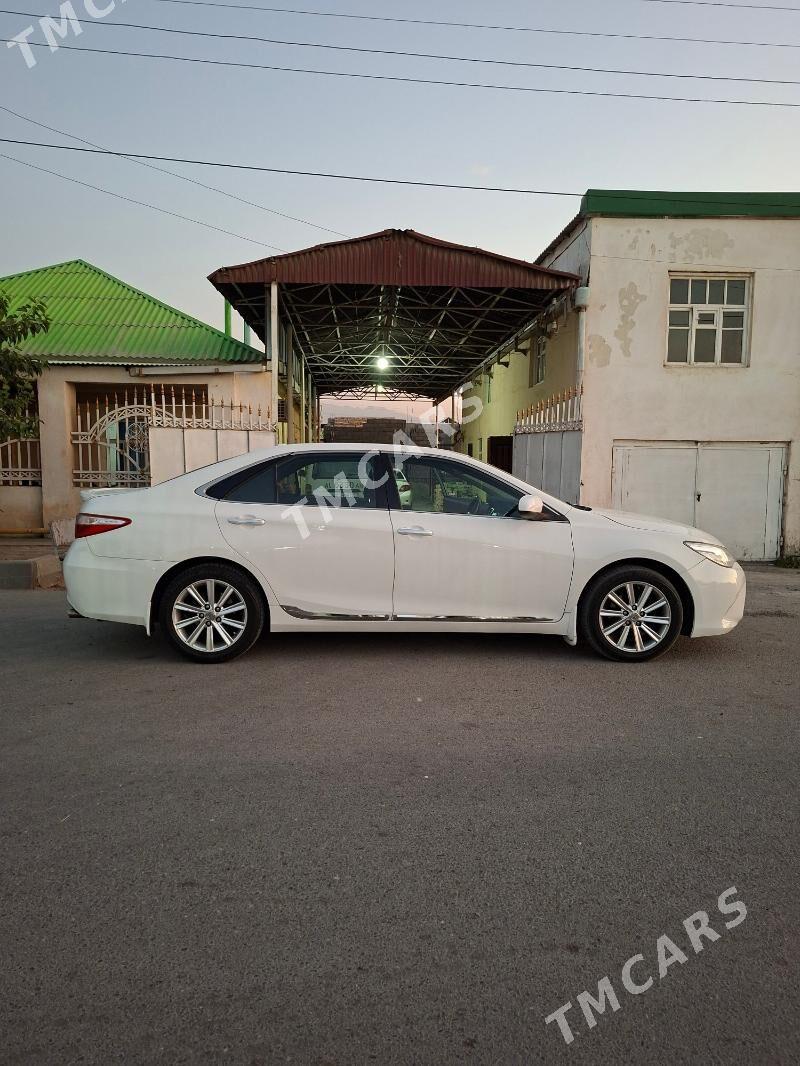 Toyota Camry 2017 - 220 000 TMT - Büzmeýin - img 8