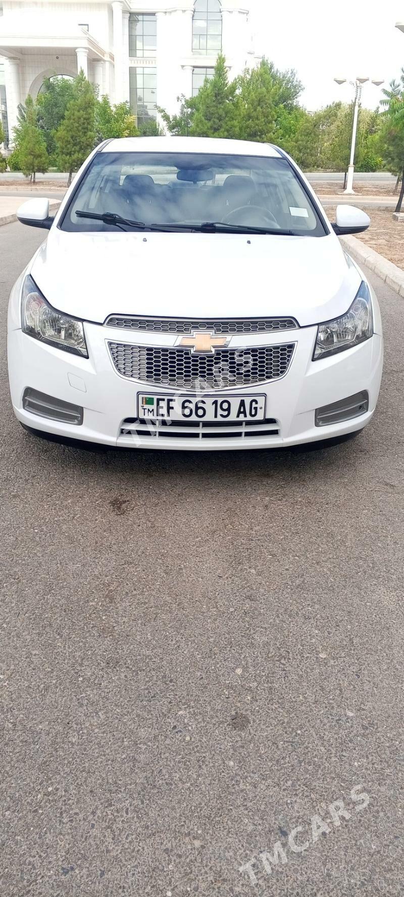 Chevrolet Cruze 2011 - 110 000 TMT - Podwoýski köç. (Bitarap Türkmenistan şaýoly) - img 1