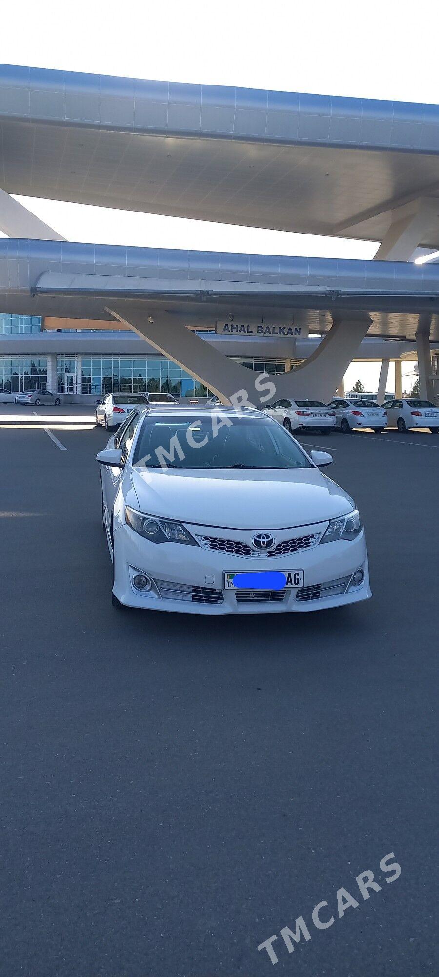 Toyota Camry 2012 - 240 000 TMT - "Altyn Asyr" Gündogar bazary (Jygyllyk) - img 2