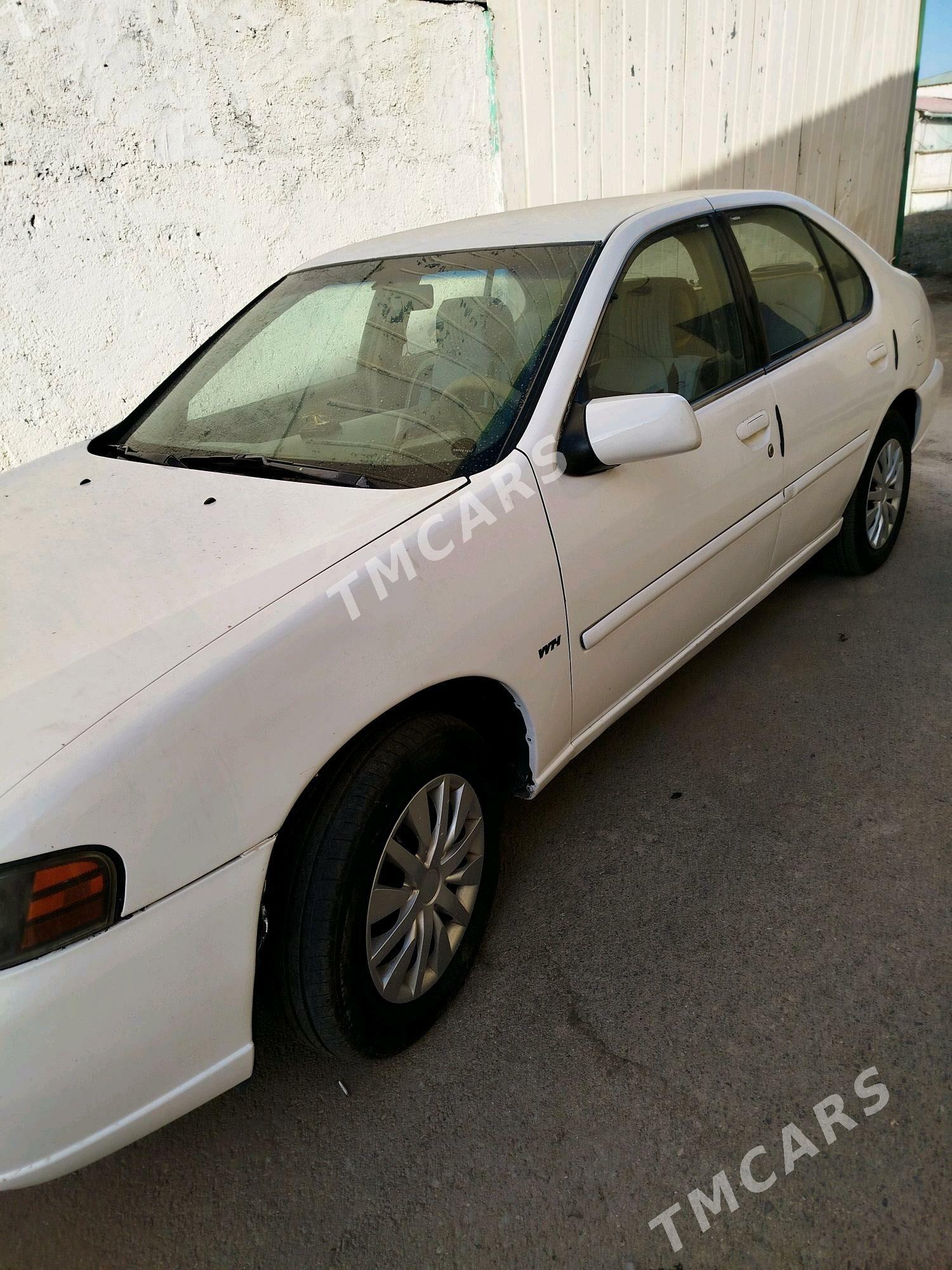 Nissan Altima 2000 - 45 000 TMT - Aşgabat - img 8