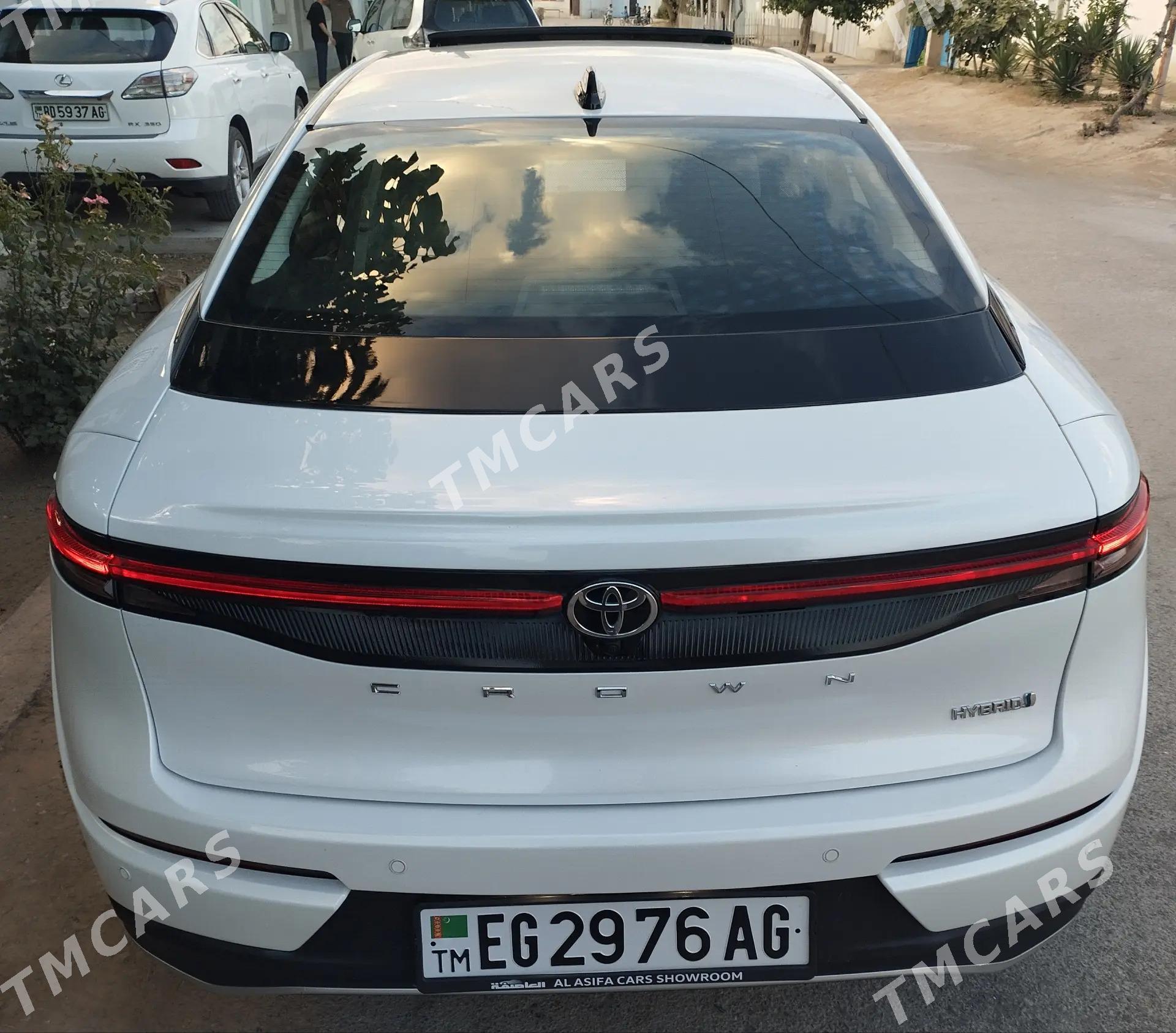 Toyota Crown 2024 - 720 000 TMT - Aşgabat - img 5